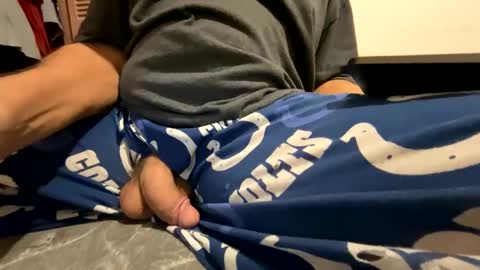 Snapshot of suddzzee chatting on 01.05.25 sudzee online show from 01.05.25