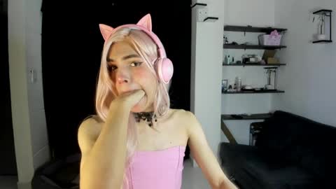 sue online show from 04.06.26