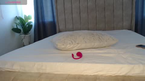 Snapshot of sugar_br0wn chatting on 09.30.25 sugarboooty online show from 09.30.25