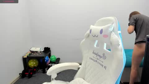 Ariana online show from 10.20.25