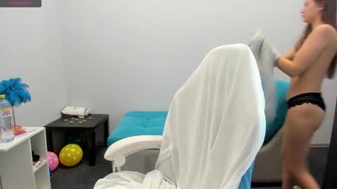 Ariana online show from 12.03.25