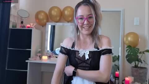 Snapshot of sugar_spice_all_things_nice chatting on 10.09.25 Sugar 4pm-8pm CAT Mon-Fri online show from 10.09.25