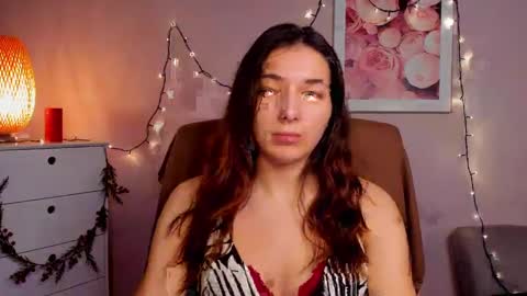 Snapshot of sugar_xmegan chatting on 12.20.24 Megan online show from 12.20.24
