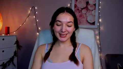 Snapshot of sugar_xmegan chatting on 12.23.24 Megan online show from 12.23.24
