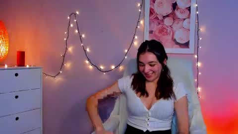 Snapshot of sugar_xmegan chatting on 01.08.25 Megan online show from 01.08.25