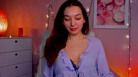 Snapshot of sugar_xmegan chatting on 02.11.25 Megan online show from 02.11.25