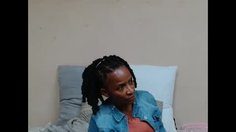 Snapshot of sugarpoppy24xxx chatting on 11.03.25 sugarpoppy24xxx online show from 11.03.25