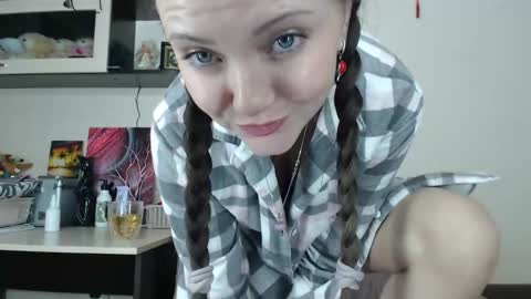 Snapshot of sugartati chatting on 03.01.25 SugarTati online show from 03.01.25