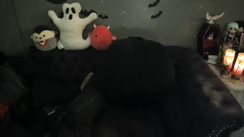 Snapshot of sugary_sweet chatting on 11.06.25 Sugary online show from 11.06.25