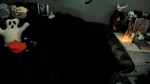 Snapshot of sugary_sweet chatting on 11.16.25 Sugary online show from 11.16.25