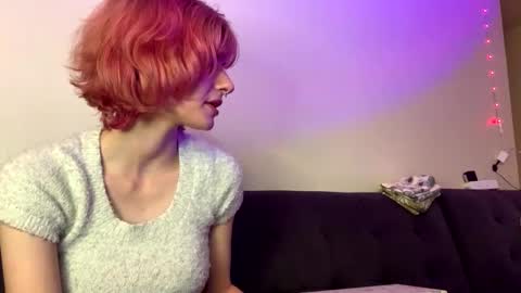 Snapshot of suicunebitch chatting on 02.10.25 Ophelia online show from 02.10.25