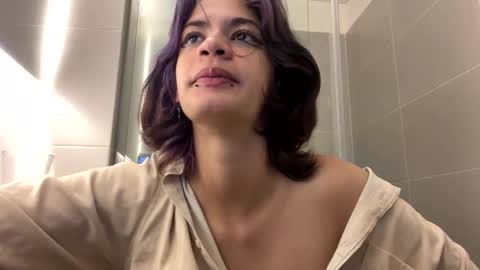 Suku Ren online show from 10.03.25