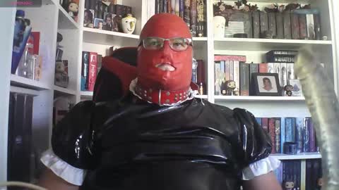Snapshot of sumisolatex chatting on 09.23.25 Sumisolatex online show from 09.23.25