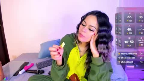 OnlyFans summer holiday online show from 12.10.24