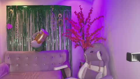 summer_miller online show from 03.17.26