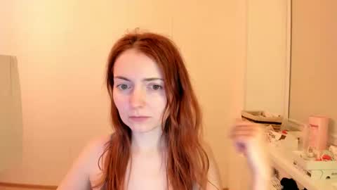 Summer Preston online show from 01.05.25