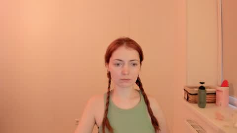 Summer Preston online show from 03.25.26