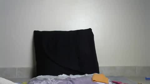 Snapshot of summerblue1 chatting on 10.28.25 summer online show from 10.28.25