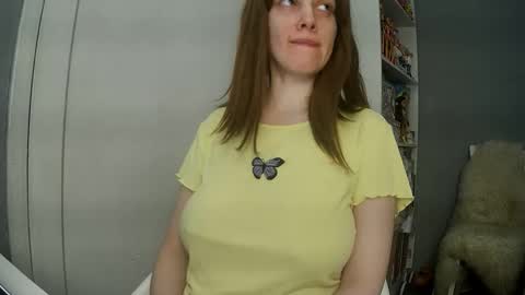 summerbluesky online show from 04.14.26