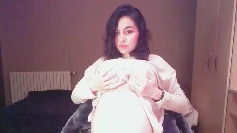 Snapshot of summerprints chatting on 11.17.25 Summer online show from 11.17.25