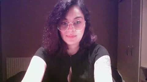 Snapshot of summerprints chatting on 11.18.25 Summer online show from 11.18.25