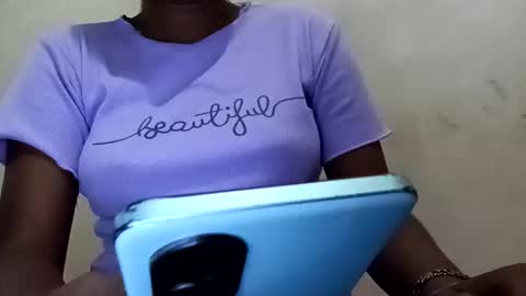 sunali_jain03 online show from 12.18.25