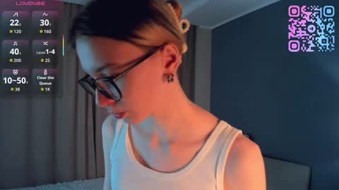 Kiki online show from 03.24.26