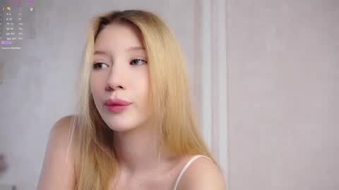 Lily online show from 05.16.26