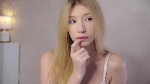 Lily online show from 05.24.26