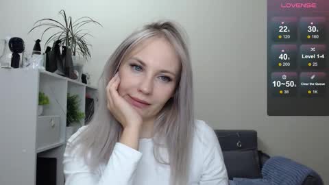 Naomi online show from 01.03.25