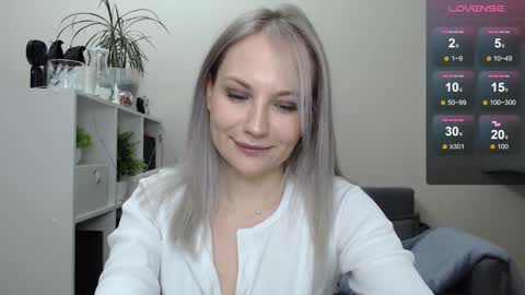 Naomi online show from 01.07.25