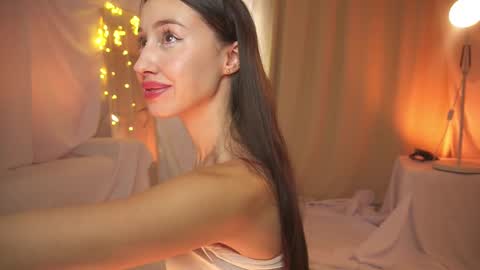 Snapshot of sunny_maria chatting on 02.26.25 Maria online show from 02.26.25