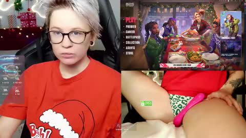 Snapshot of sunny_mood chatting on 12.16.25 sunny mood online show from 12.16.25