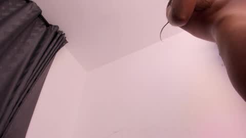 Sunny Page online show from 04.11.26