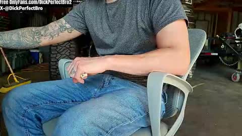 sunny valentine online show from 03.27.26