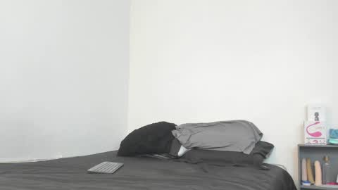 Christian Vanessa online show from 02.07.25