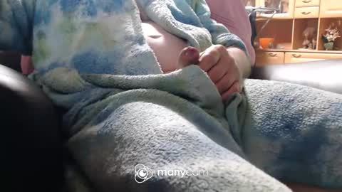 Snapshot of sunnybigboy88 chatting on 10.31.25 sven online show from 10.31.25