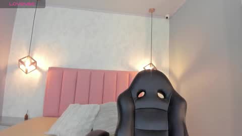  S U N N Y online show from 10.27.25