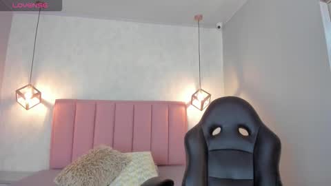  S U N N Y online show from 11.08.25