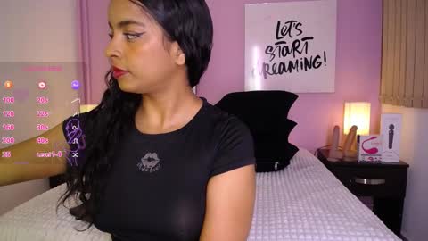 Snapshot of sunnygilmore chatting on 01.21.25 Sunny online show from 01.21.25