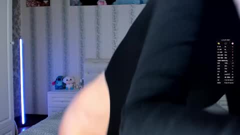 Sunny online show from 10.30.25