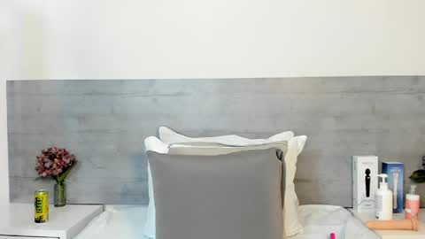 sunnywhitee online show from 03.30.26