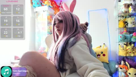     RAVENCLAU GIRL  online show from 12.18.24