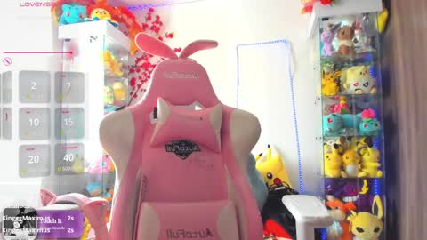     RAVENCLAU GIRL  online show from 01.07.25