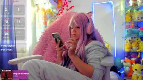     RAVENCLAU GIRL  online show from 01.30.25