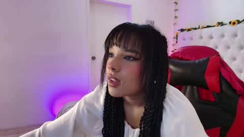    online show from 09.30.25