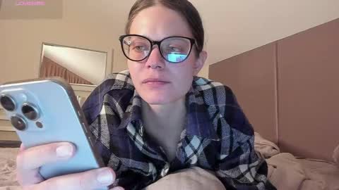 Effie Beautiful girl and Sunsay lucky boy online show from 04.12.26