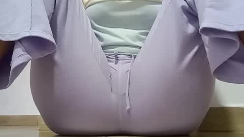 Snapshot of sunshine_days chatting on 02.05.26 Annie online show from 02.05.26