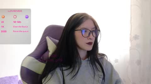 Snapshot of sunshine_girl9 chatting on 03.03.26 sunshine_girl9 online show from 03.03.26