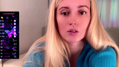 Snapshot of super_peach_stream chatting on 12.08.24 ANNApvt open full info in bio online show from 12.08.24